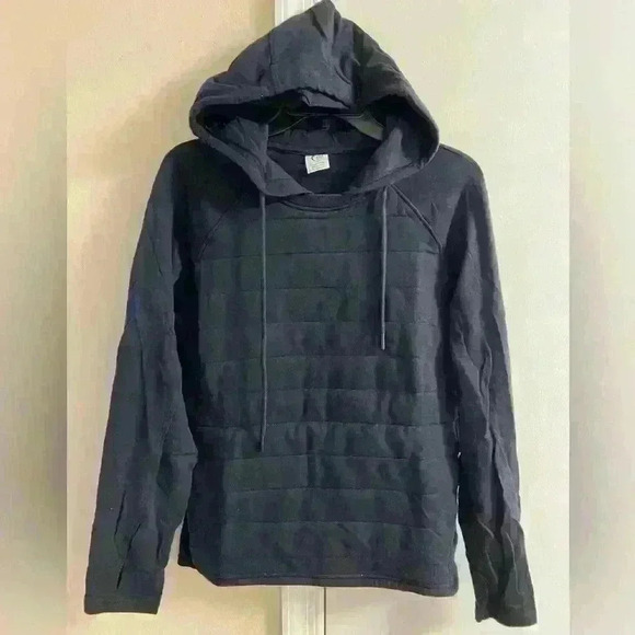 ZYIA active black quilted hooded‎ sweatshirt. Small. Excellent condition - Picture 1 of 5